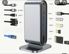 Vertical docking station hub
